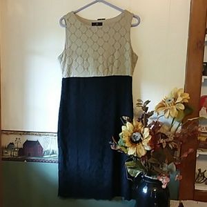 Dress Ronni Nicole size 8